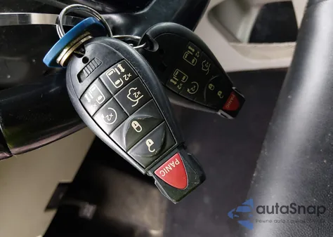 2018 Dodge Grand Caravan Sxt из США, поврежденный, VIN 2C4RDGCG0JR239844